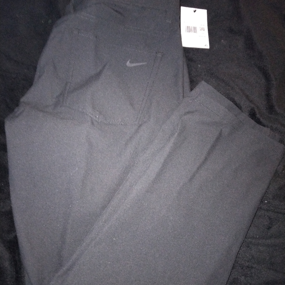 Nike men's golf pants size 34/30 NWT